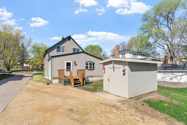 1026 Summit Avenue, South Saint Paul, MN 55075