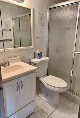 270 NE 191st St 105, Miami, FL 33179