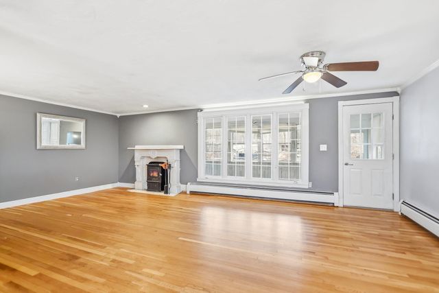 773 Mammoth Road, Pelham, NH 03076