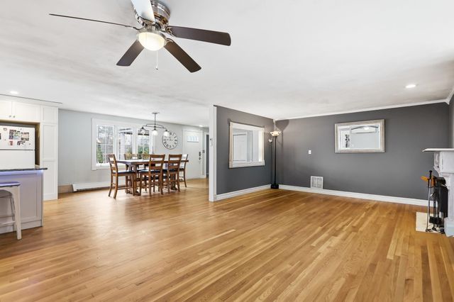 773 Mammoth Road, Pelham, NH 03076