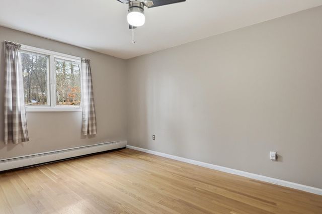 773 Mammoth Road, Pelham, NH 03076