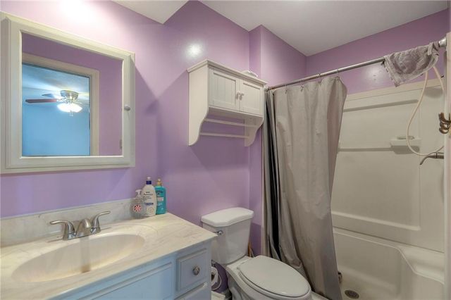 1121 S Stagecoach Place, Olathe, KS 66062