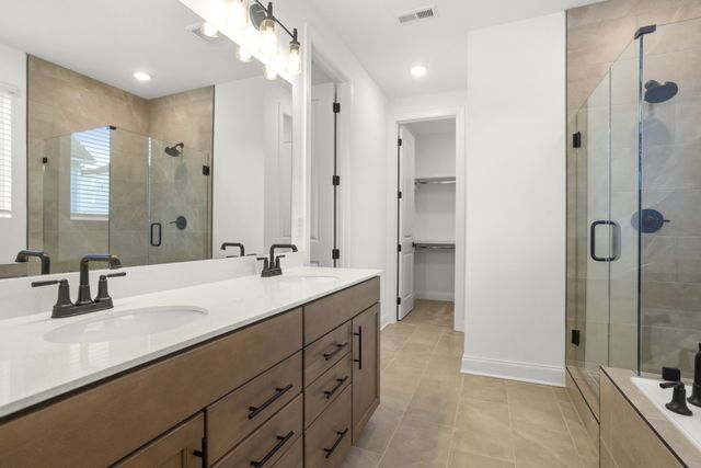 2405 Hartman Cove, Columbia, TN 38401