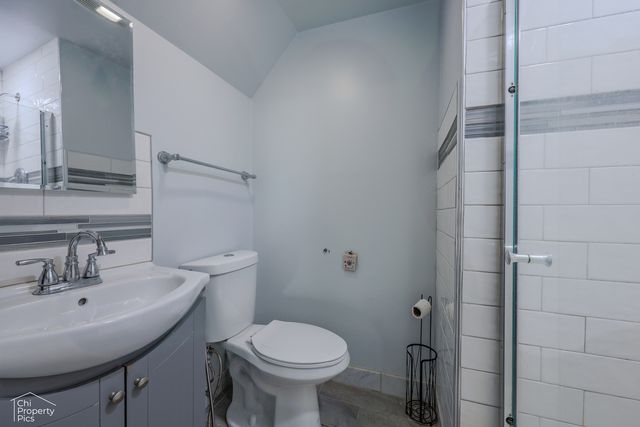 9113 Belleforte Avenue, Morton Grove, IL 60053