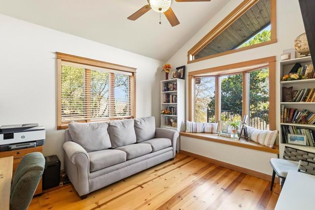 7594 Leahs Way, Browns Valley, CA 95918