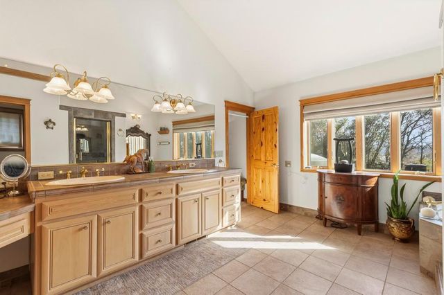 7594 Leahs Way, Browns Valley, CA 95918