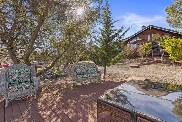7594 Leahs Way, Browns Valley, CA 95918