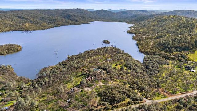7594 Leahs Way, Browns Valley, CA 95918