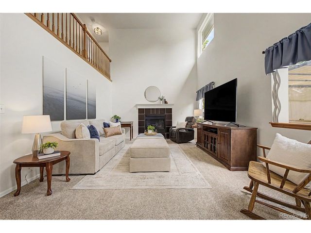 105 Wolf Creek Trl, Broomfield, CO 80020