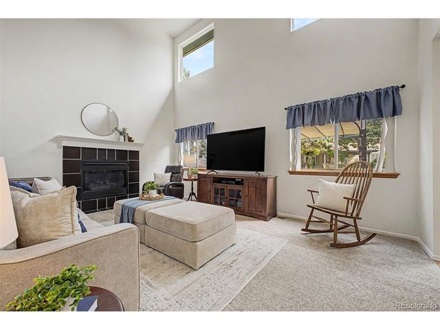 105 Wolf Creek Trl, Broomfield, CO 80020