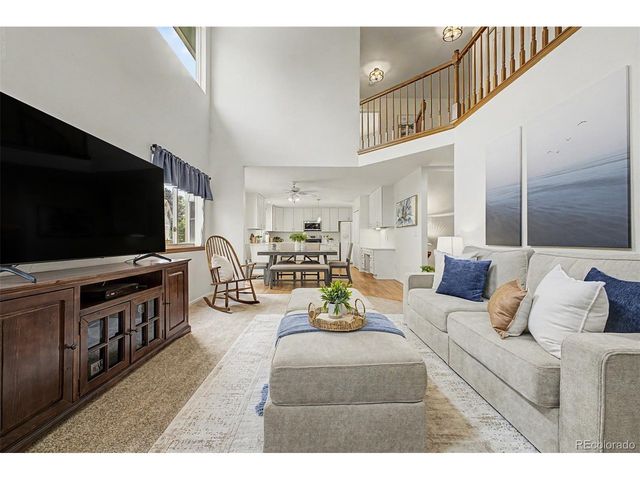 105 Wolf Creek Trl, Broomfield, CO 80020