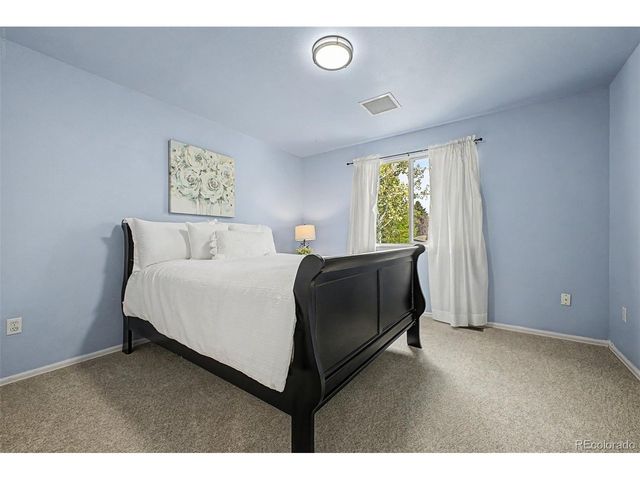 105 Wolf Creek Trl, Broomfield, CO 80020