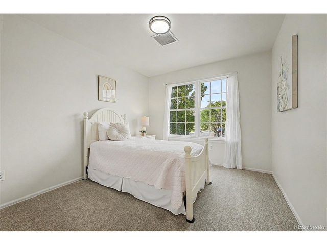 105 Wolf Creek Trl, Broomfield, CO 80020