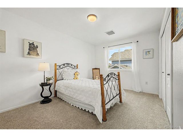 105 Wolf Creek Trl, Broomfield, CO 80020