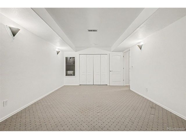 105 Wolf Creek Trl, Broomfield, CO 80020