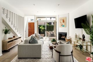 1218 9th Street 8, Santa Monica, CA 90401