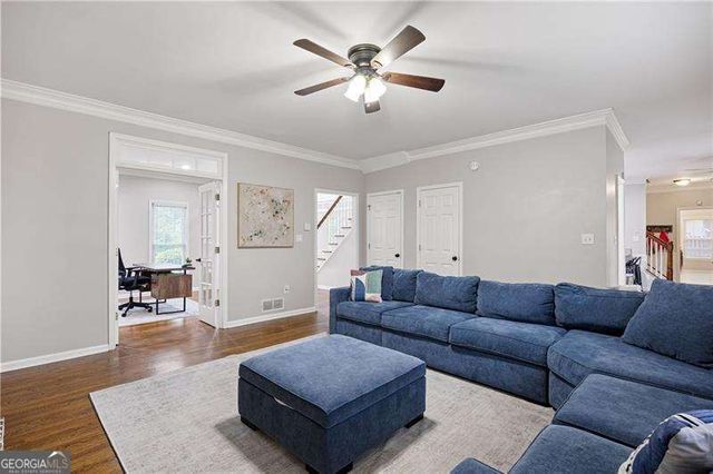 3180 Crestmont Way NW, Kennesaw, GA 30152