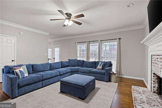 3180 Crestmont Way NW, Kennesaw, GA 30152