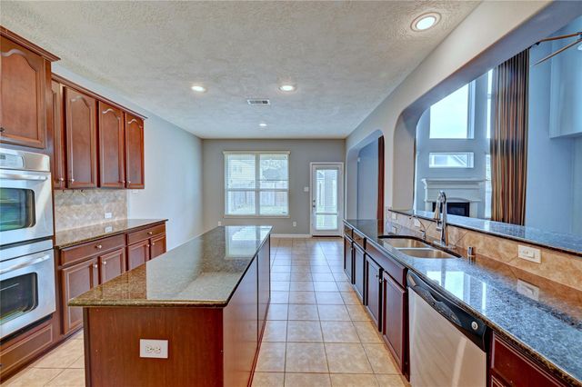 2409 Shorebrook Drive, Pearland, TX 77584