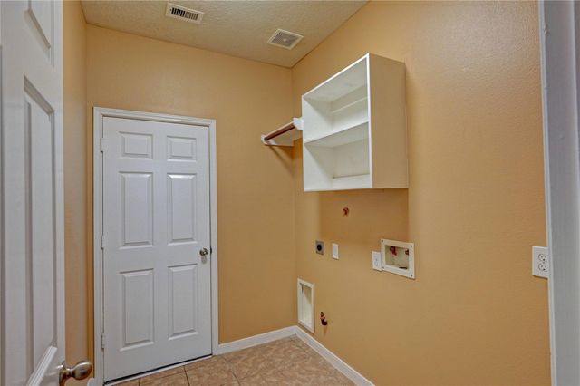 2409 Shorebrook Drive, Pearland, TX 77584