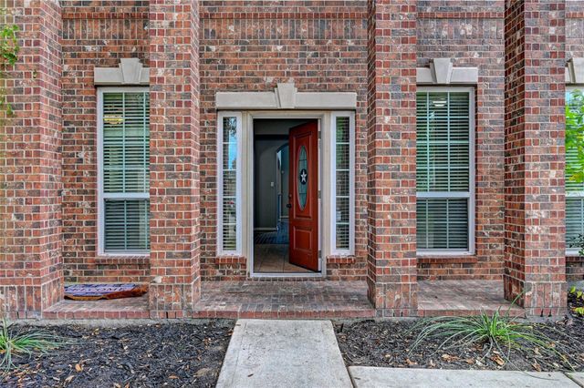 2409 Shorebrook Drive, Pearland, TX 77584