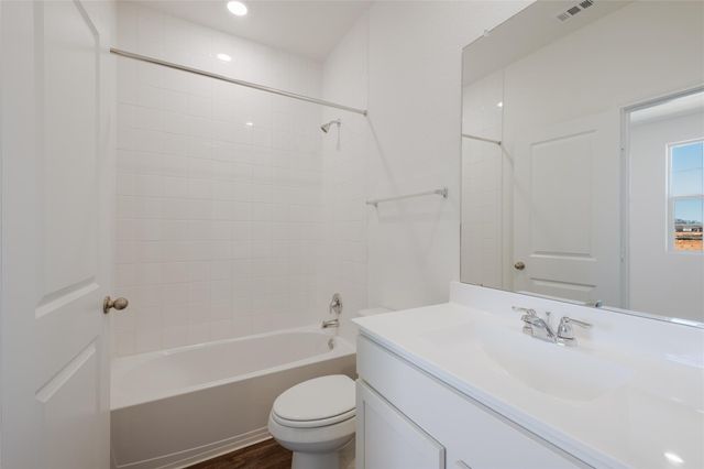 308 Puerto Plata Ave, Bastrop, TX 78602