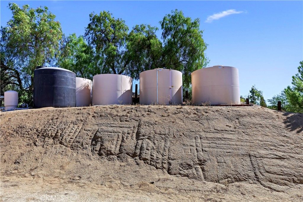 Image 72 of property listing at 37565 Purdue, Temecula, CA 92592