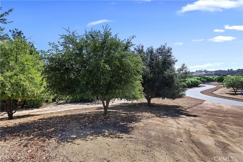 Image 9 of property listing at 37565 Purdue, Temecula, CA 92592