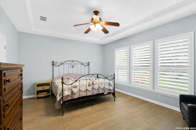 1318 Barton Crk, San Antonio, TX 78258