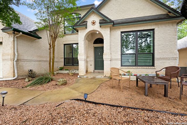 1318 Barton Crk, San Antonio, TX 78258