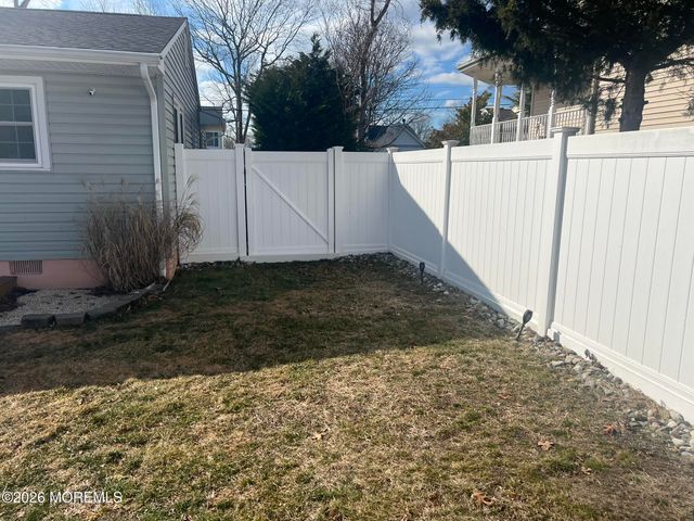 491 Coral Lane, Manahawkin, NJ 08050