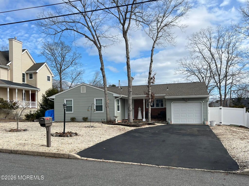 491 Coral Lane, Manahawkin, NJ 08050