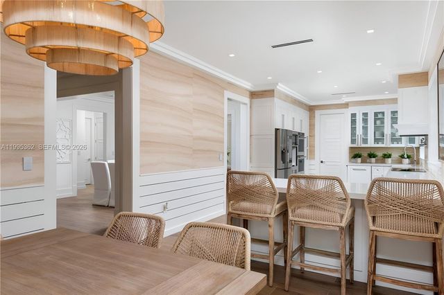 2575 Pine Tree Dr ., Miami Beach, FL 33140
