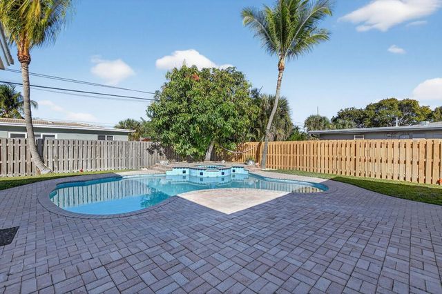 467 NE 31st Street, Boca Raton, FL 33431