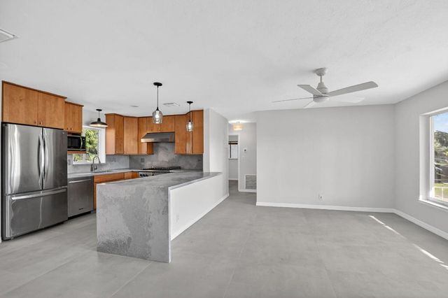 467 NE 31st Street, Boca Raton, FL 33431