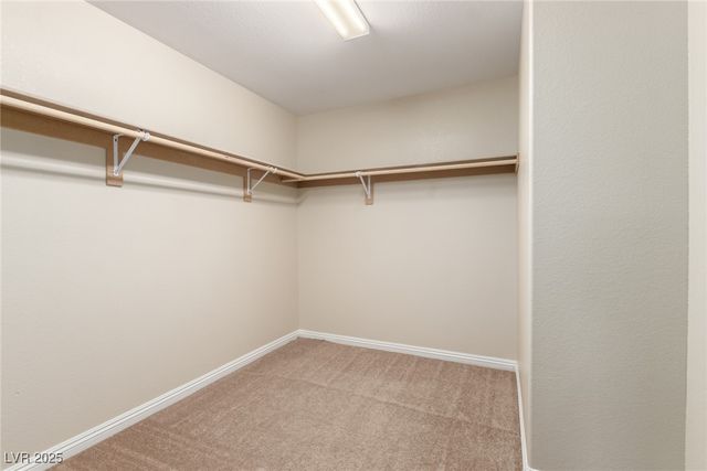 945 Spiracle Avenue, Henderson, NV 89002