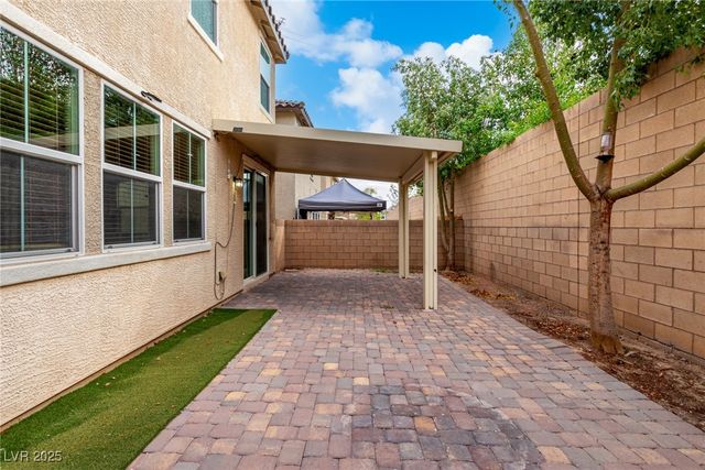 945 Spiracle Avenue, Henderson, NV 89002