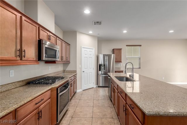 945 Spiracle Avenue, Henderson, NV 89002