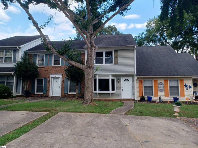 16 Townes Court, Spartanburg, SC 29301
