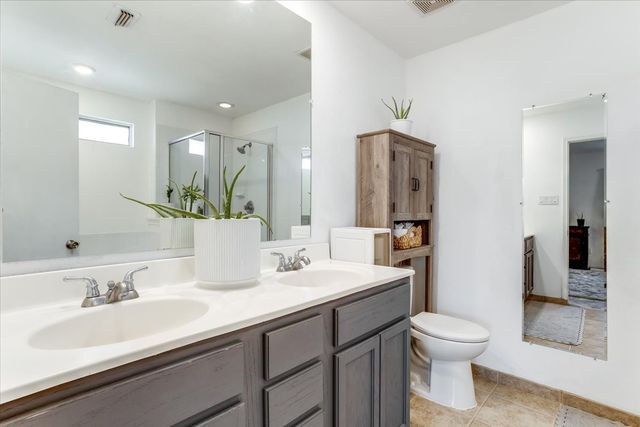2612 Diver Court, Fort Worth, TX 76119