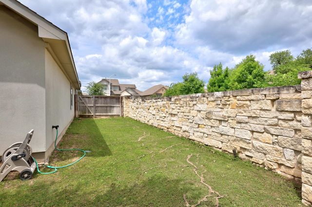 2424 Orchard WAY, Leander, TX 78641