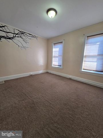 537 WINDSOR ST, Reading, PA 19601