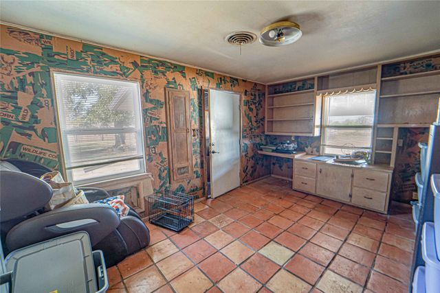 844 N US Highway 183, Breckenridge, TX 76424