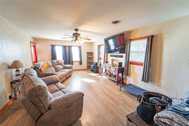 844 N US Highway 183, Breckenridge, TX 76424