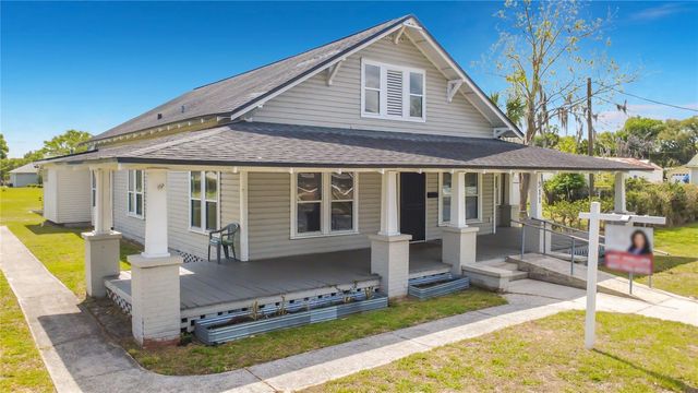 311 S CENTRAL AVENUE, Umatilla, FL 32784