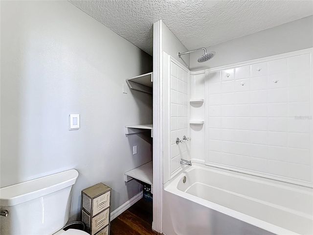 311 S CENTRAL AVENUE, Umatilla, FL 32784