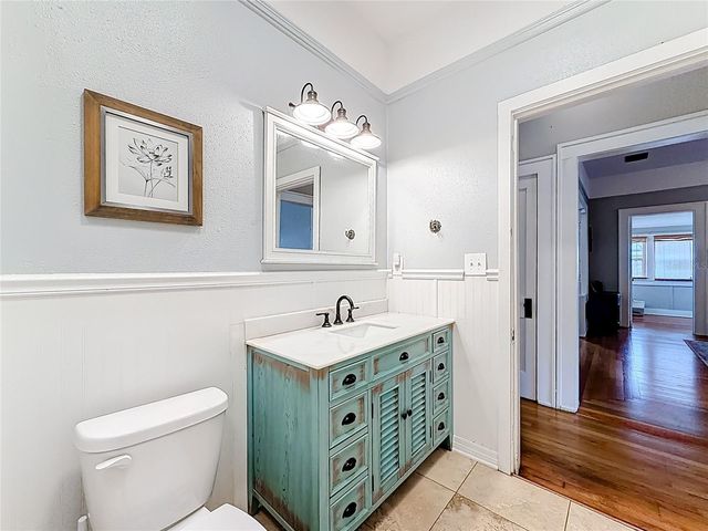 311 S CENTRAL AVENUE, Umatilla, FL 32784