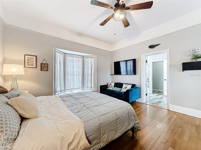 311 S CENTRAL AVENUE, Umatilla, FL 32784