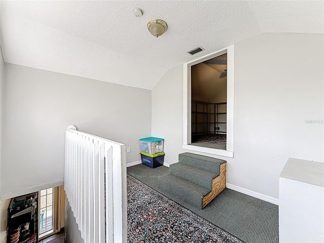 311 S CENTRAL AVENUE, Umatilla, FL 32784