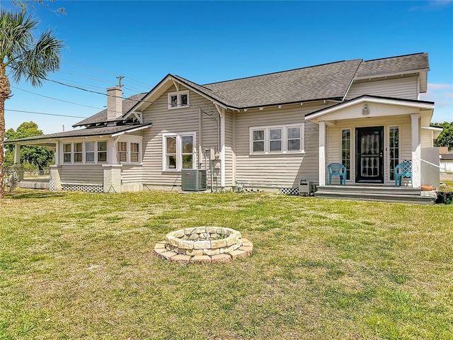 311 S CENTRAL AVENUE, Umatilla, FL 32784